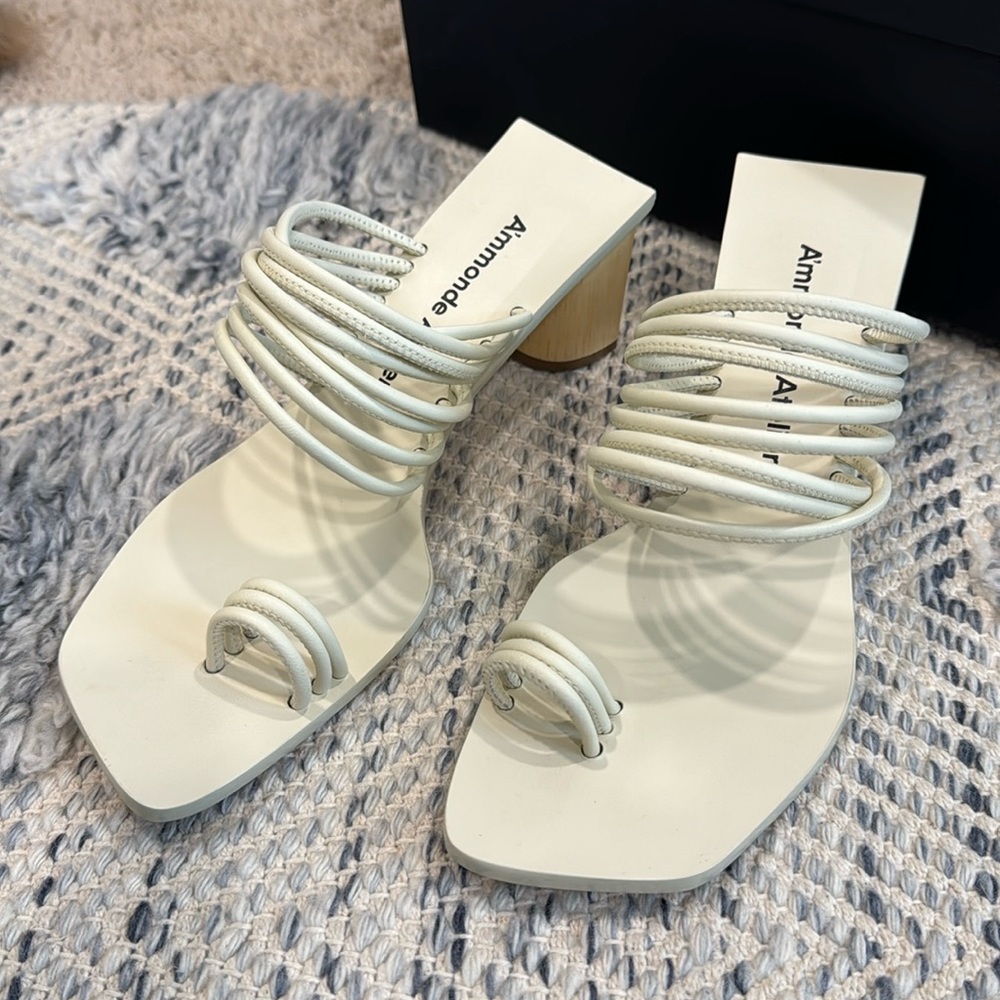 Alessandra Block Heel in Ivory, Size 6